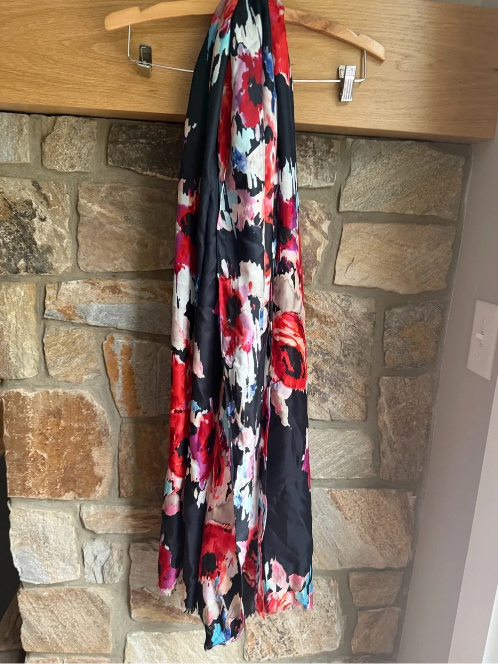 Kate Spade 100% Silk Floral Fringe Scarf Shawl Wrap 30.5